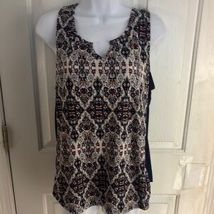 Sleeveless Patterned Top - Black and White
